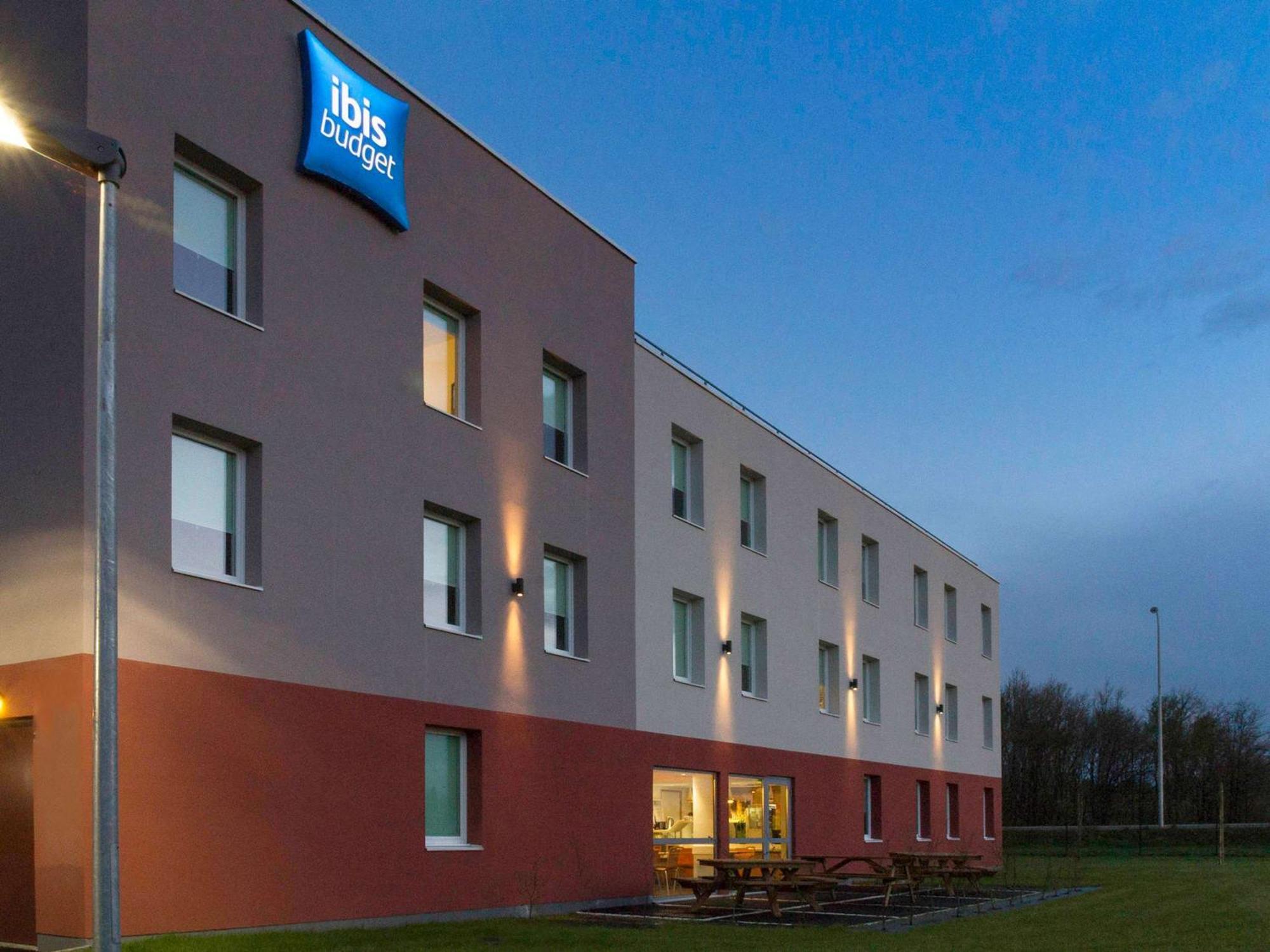 Ibis Budget Romorantin Exterior photo